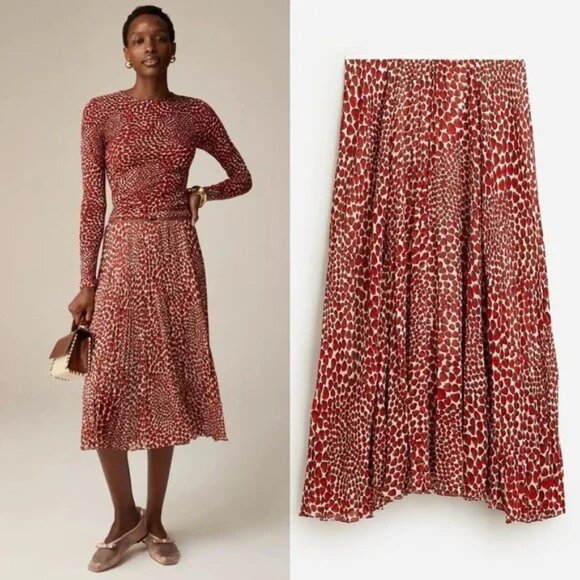 J. Crew Dresses & Skirts - 💕J.CREW💕 Gwyneth Pleated Skirt Chiffon ~ Vintage Red Strawberry Print Large